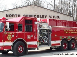 Tanker 2, photo by North Sewickley VFD, Sta 13