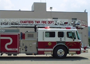 Truck 25, Meadowlands VFD, photo by Sta 25